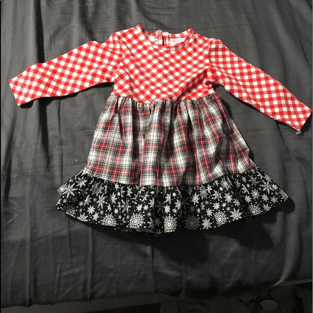 Ricrac and ruffles